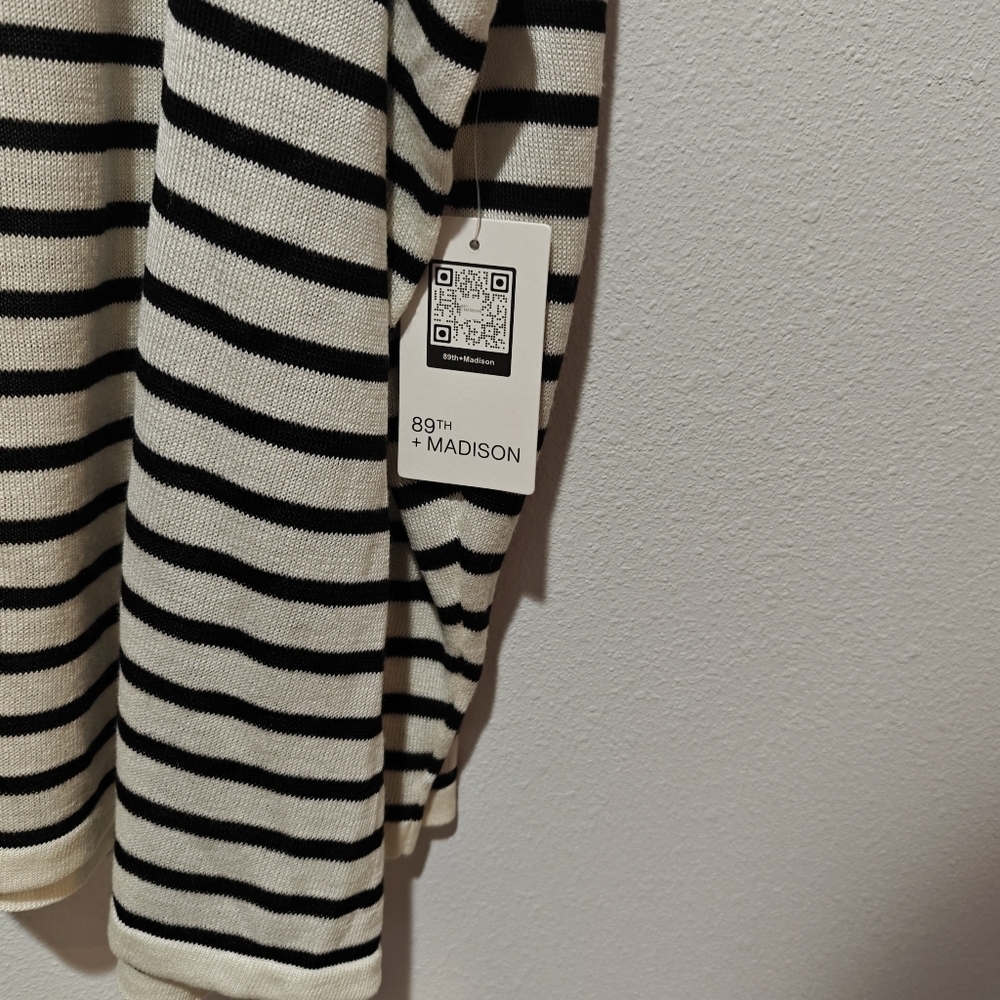 NWT 89th & Madison Striped Shirt 3X Tunic Flowy Boxy Black And White Tight Knit - Picture 5 of 7
